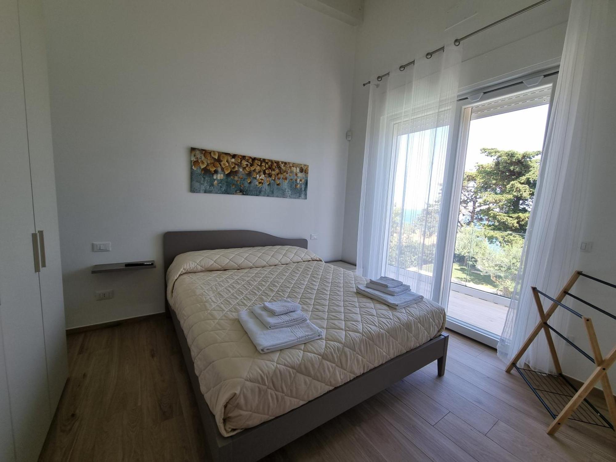 Carezza Del Mare Villa โทริโนดิซานโกร ภายนอก รูปภาพ